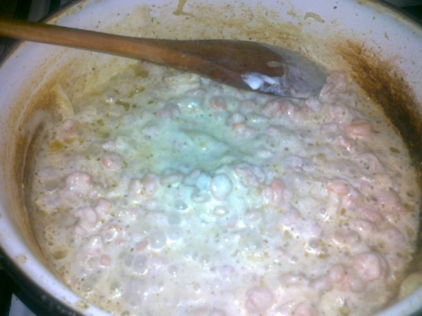 Krevety na ananáse s bielym jogurtom - obrázok 3