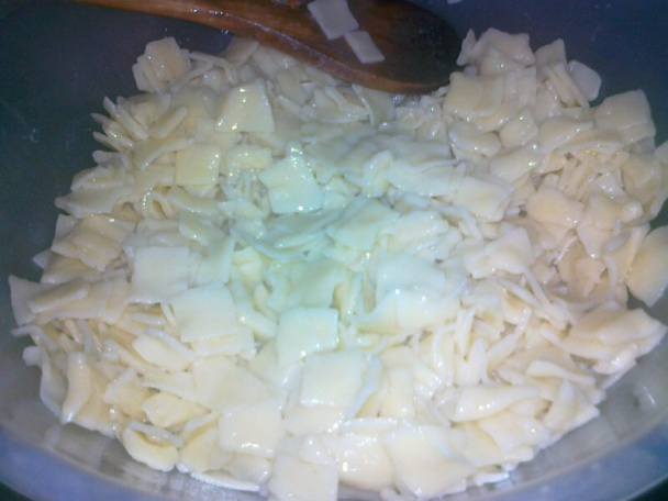 Zapekané šunkové fliačky s čubricou - obrázok 7