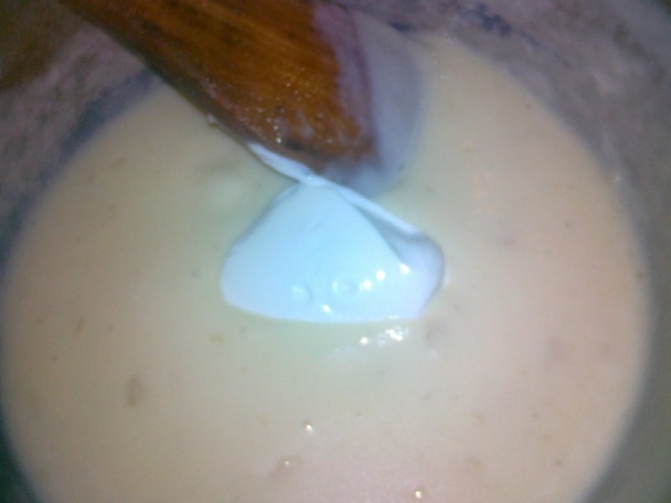 Plnené palacinkové mešce so syrovou omáčkou /fotorecept/ - obrázok 3