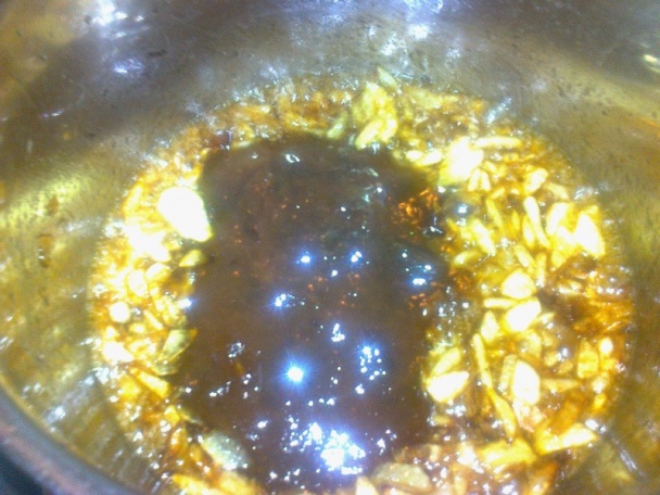 Hovädzí guláš na červenom víne /fotorecept/ - obrázok 4