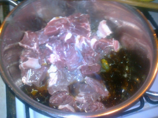 Hovädzí guláš na červenom víne /fotorecept/ - obrázok 5