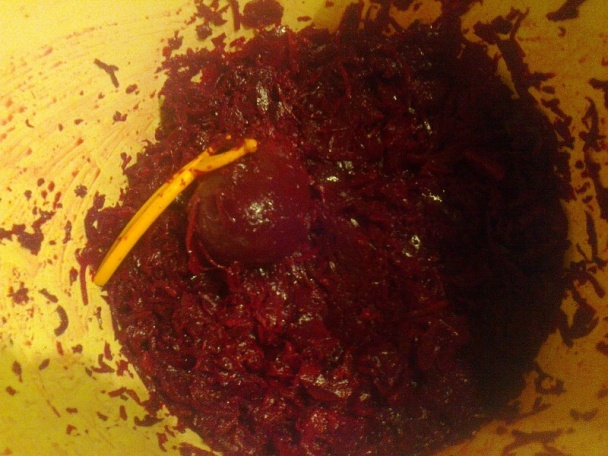 Zaváraná cvikla s jablkom, cibuľou a anízom (fotorecept) - obrázok 2