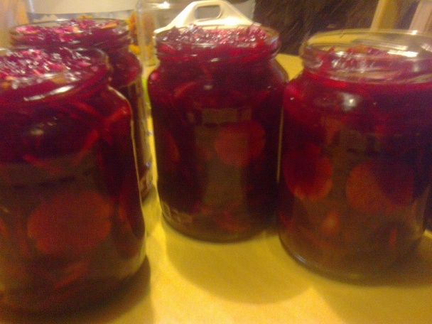 Zaváraná cvikla s jablkom, cibuľou a anízom (fotorecept) - obrázok 10