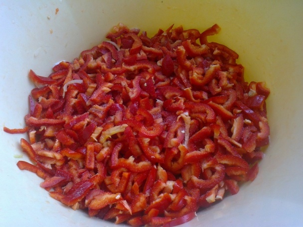 Pikantná paprika s hrozienkami na zimu (fotorecept) - obrázok 2