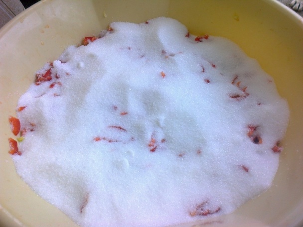 Pikantná paprika s hrozienkami na zimu (fotorecept) - obrázok 4