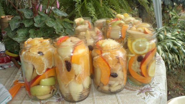 Hruškovo-jablkovo-pomarančovo-hokkaido kompót - obrázok 4