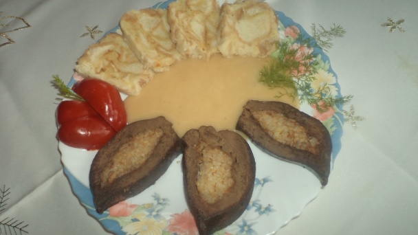 Plnená domáca bravčová pečeň s horčicovou omáčkou a žemlovým knedlíkom (fotorecept) - obrázok 6