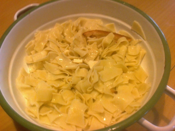 Domáce široké rezance s kravským syrom (fotorecept) - obrázok 10