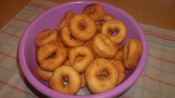 Fašiangové prstienky zo zemiakového cesta (fotorecept) - obrázok 7