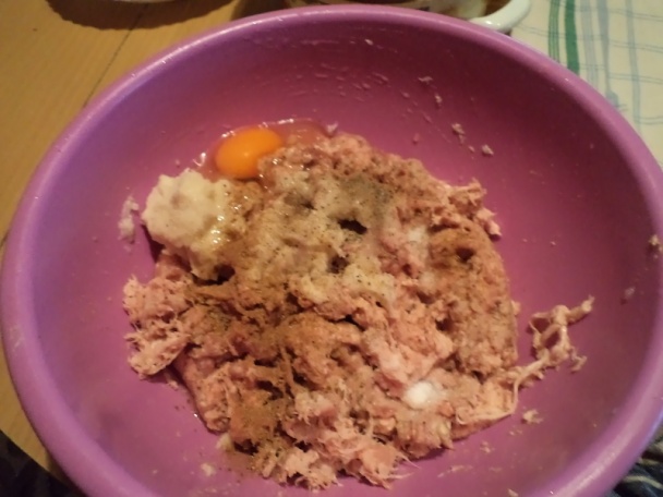 Fašírka v rožku (fotorecept) - obrázok 1