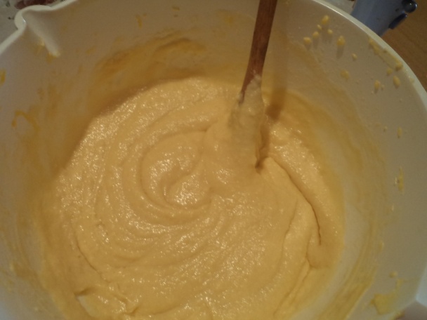 Banánovo-karamelová obrátená torta (fotorecept) - obrázok 4