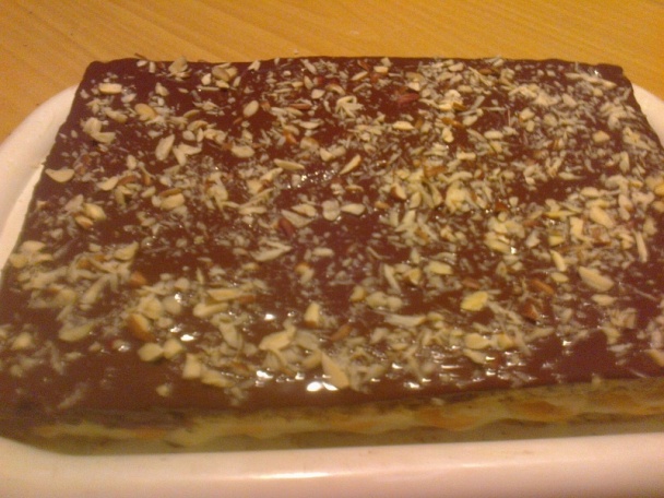 Makovo-piškótové rezy s koňakom a lieskovými orieškami (fotorecept) - obrázok 10