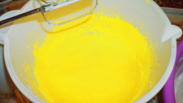 Ríbezľovo-tvarohový zákusok so šľahačkou (fotorecept) - obrázok 4