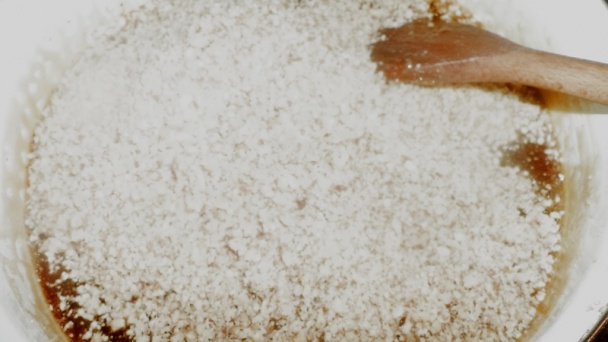 Kakaovo-oblátkové karamelové rezy (fotorecept) - obrázok 6