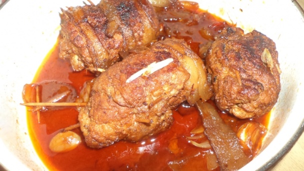 Bravčové rolky plnené domácou neúdenou klobásou (fotorecept) - obrázok 8