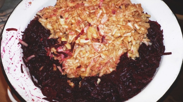 Zaváraná cvikla s jablkami a anízom a cvikla s chrenom a rascou (fotorecept) - obrázok 4