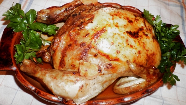 Plnené pečené kurča v celosti (fotorecept) - obrázok 1