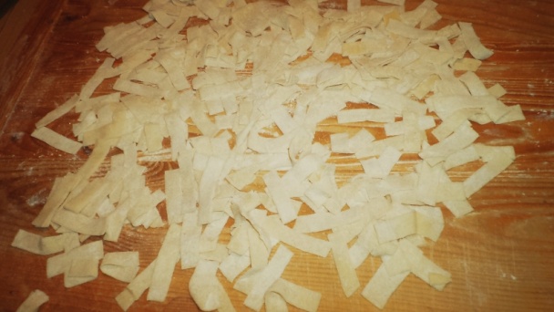 Domáce tvarohové šiflíky s klobáskou (fotorecept) - obrázok 4