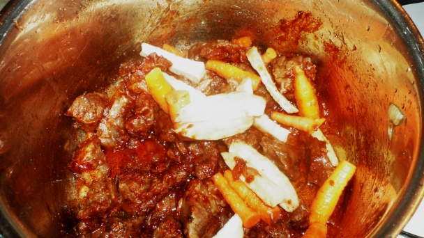 Hovädzie ragú na pive s bravčovou pečienkou (fotorecept) - obrázok 8