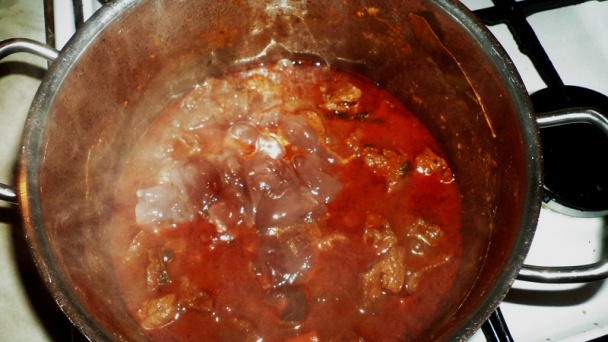 Hovädzie ragú na pive s bravčovou pečienkou (fotorecept) - obrázok 10