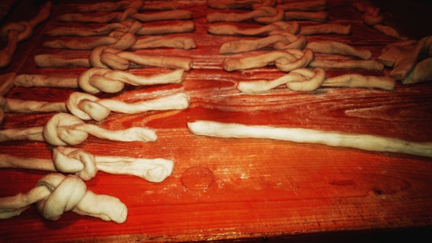 Cesnakové uzlíky so semienkami (fotorecept) - obrázok 4