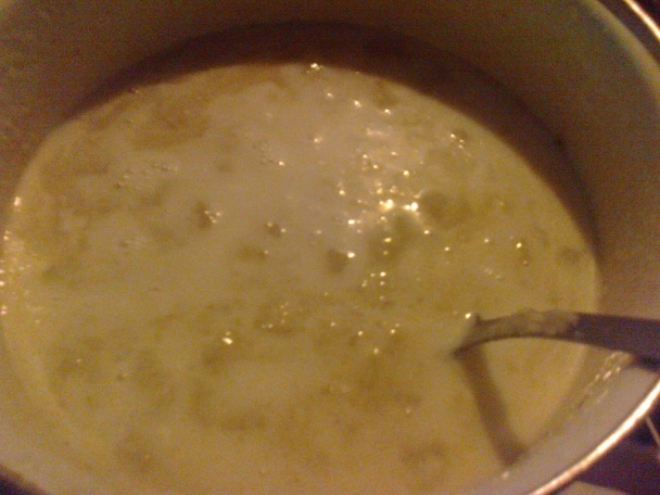 Kalerábový prívarok s opekanou neúdenou klobásou na červenom víne (fotorecept) - obrázok 5