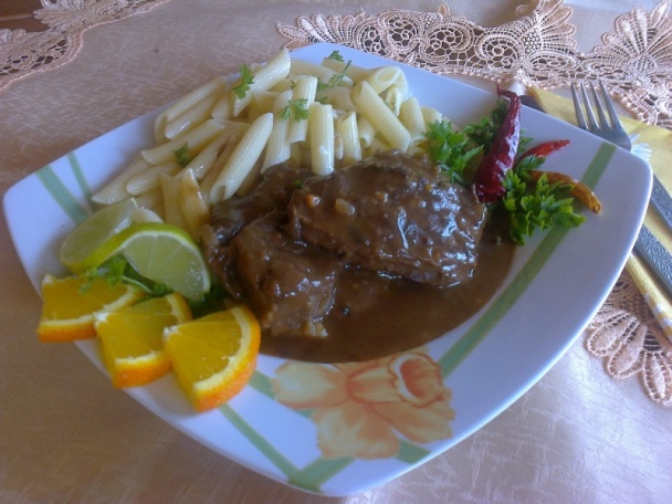 Hovädzie plátky v pikantnej čokoládovej omáčke s chilli (fotorecept) - obrázok 8