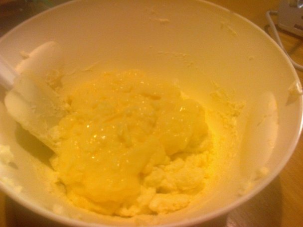 Černicové krémové rezy so šľahačkou (fotorecept) - obrázok 7