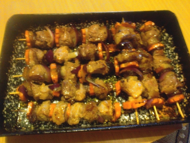 Bravčové špízy na kapustovej perinke (fotorecept) - obrázok 5