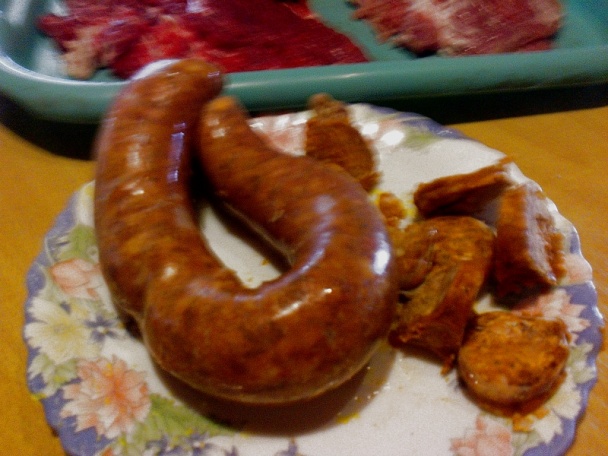 Bravčovo-hovädzie plátky plnené domácou neúdenou klobásou (fotorecept) - obrázok 3