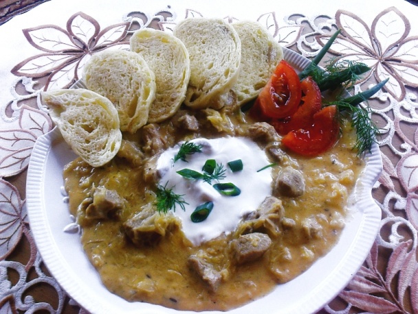 Segedínsky guláš z vykosteného morčacieho stehna (fotorecept) - obrázok 11