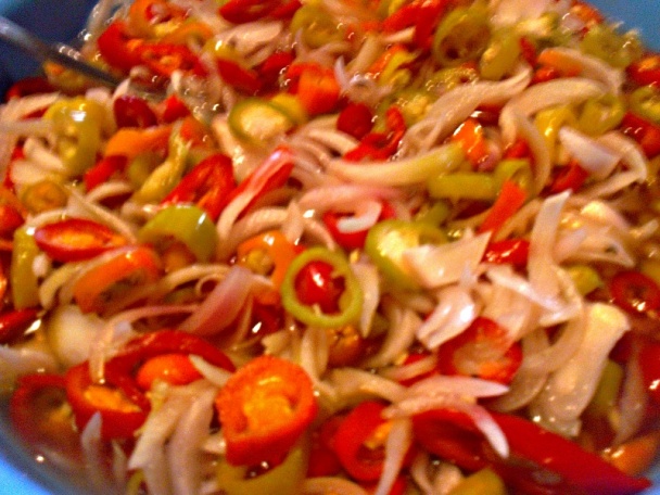 Ostrá čalamáda z baraních rohov a cibule v sladkokyslom náleve (fotorecept) - obrázok 5