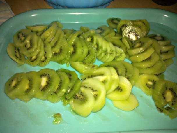 Kivi rezy s tvarohovou plnkou a kivi džemom (fotorecept) - obrázok 6