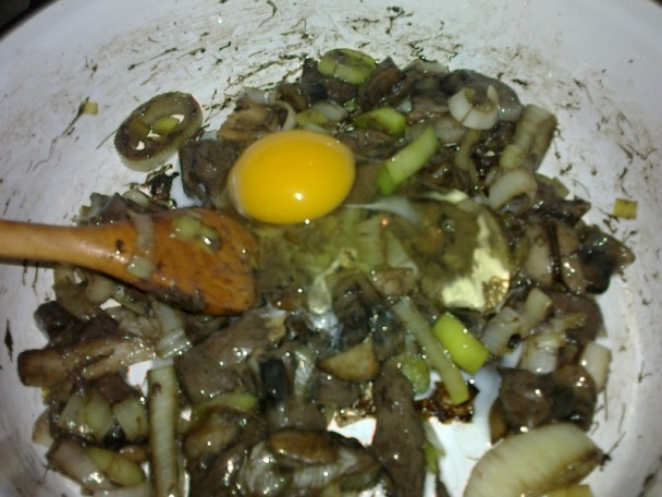 Kozákom a pórom plnené pečené morčacie prsia na červenom víne (fotorecept) - obrázok 7