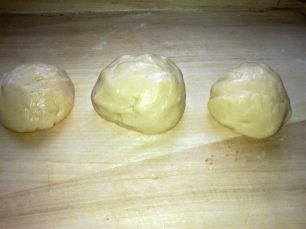 Kávové rezy s čokoládovou polevou a orechami (fotorecept) - obrázok 2