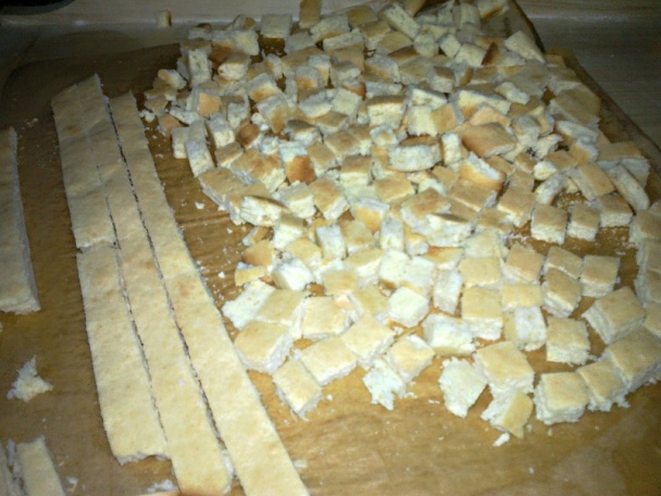 Kávové rezy s čokoládovou polevou a orechami (fotorecept) - obrázok 6