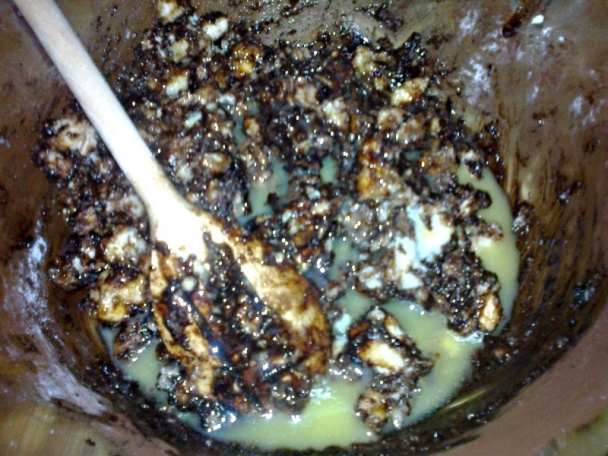 Kávové rezy s čokoládovou polevou a orechami (fotorecept) - obrázok 9