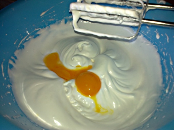 Višňovo-orechové rezy (fotorecept) - obrázok 2