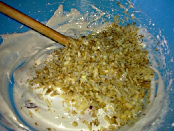 Višňovo-orechové rezy (fotorecept) - obrázok 8