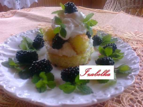 Černicové tvarohovo-šľahačkové tortičky (fotorecept) - obrázok 9