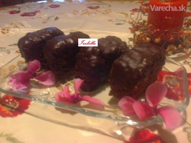 Orieškovo-rumové čoko rezy (fotorecept) - obrázok 15