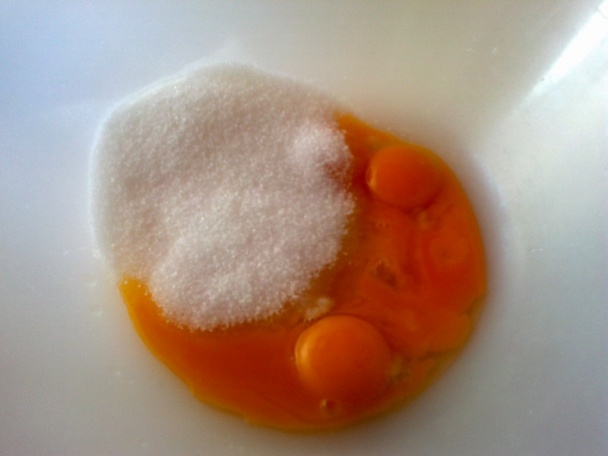 Ružové rezy s tvarohom a šľahačkou (fotorecept) - obrázok 1