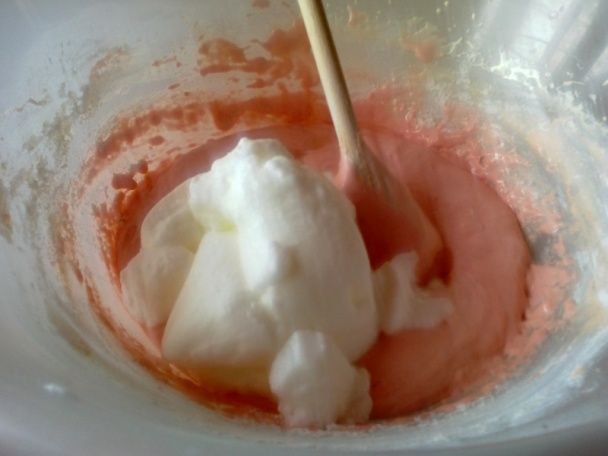 Ružové rezy s tvarohom a šľahačkou (fotorecept) - obrázok 3