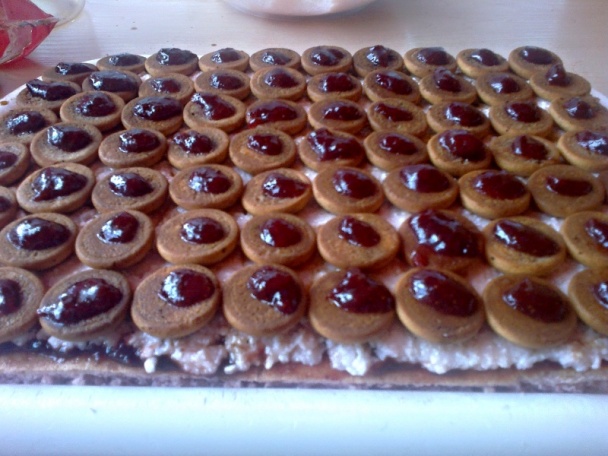 Ružové rezy s tvarohom a šľahačkou (fotorecept) - obrázok 13