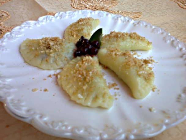 Zemiakové pirohy s čiernymi ríbezľami (fotorecept) - obrázok 3