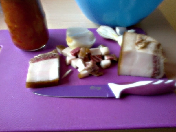 Perkelt z vykosteného morčacieho stehna s červeným vínom (fotorecept) - obrázok 3