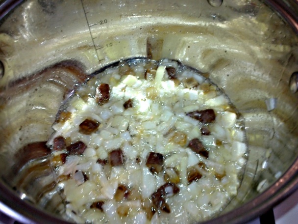 Perkelt z vykosteného morčacieho stehna s červeným vínom (fotorecept) - obrázok 4