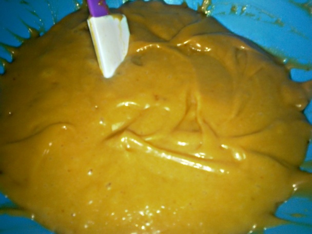 Karamelové rezy s marcipánovým krémom (fotorecept) - obrázok 7