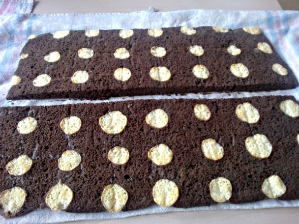 Bodkavé rolky s pistáciovo-kokosovou plnkou (fotorecept) - obrázok 2