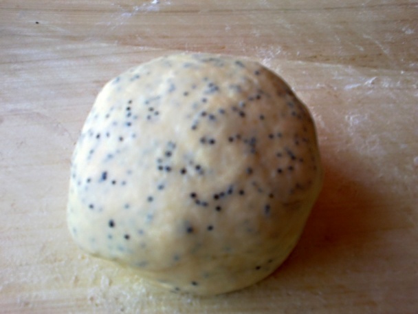 Bodkované rezance so smotanou a jarnou cibuľkou (fotorecept) - obrázok 4